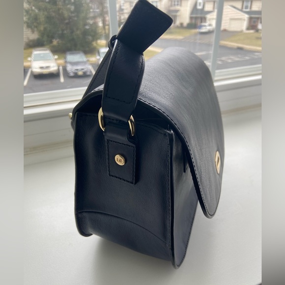 Lo & Sons Leather Crossbody Bag - Picture 5 of 11